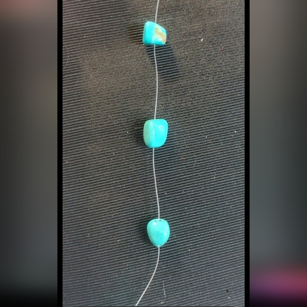 Floating turquoise necklace 15.5" choker - Picture 7 of 12